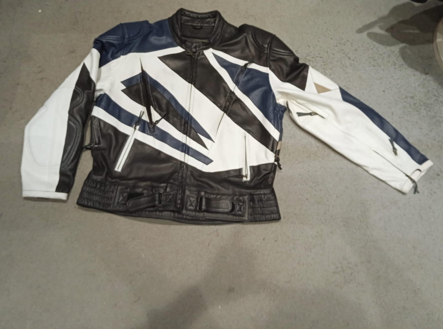 BIKER JACKET