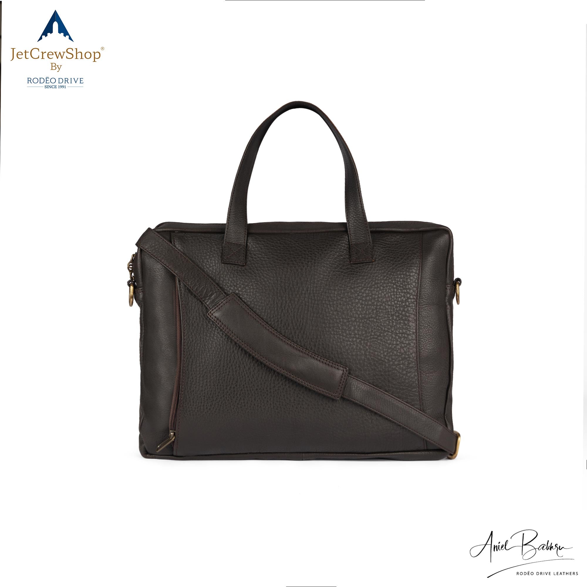 Dark brown leather bag for Pilot. 
