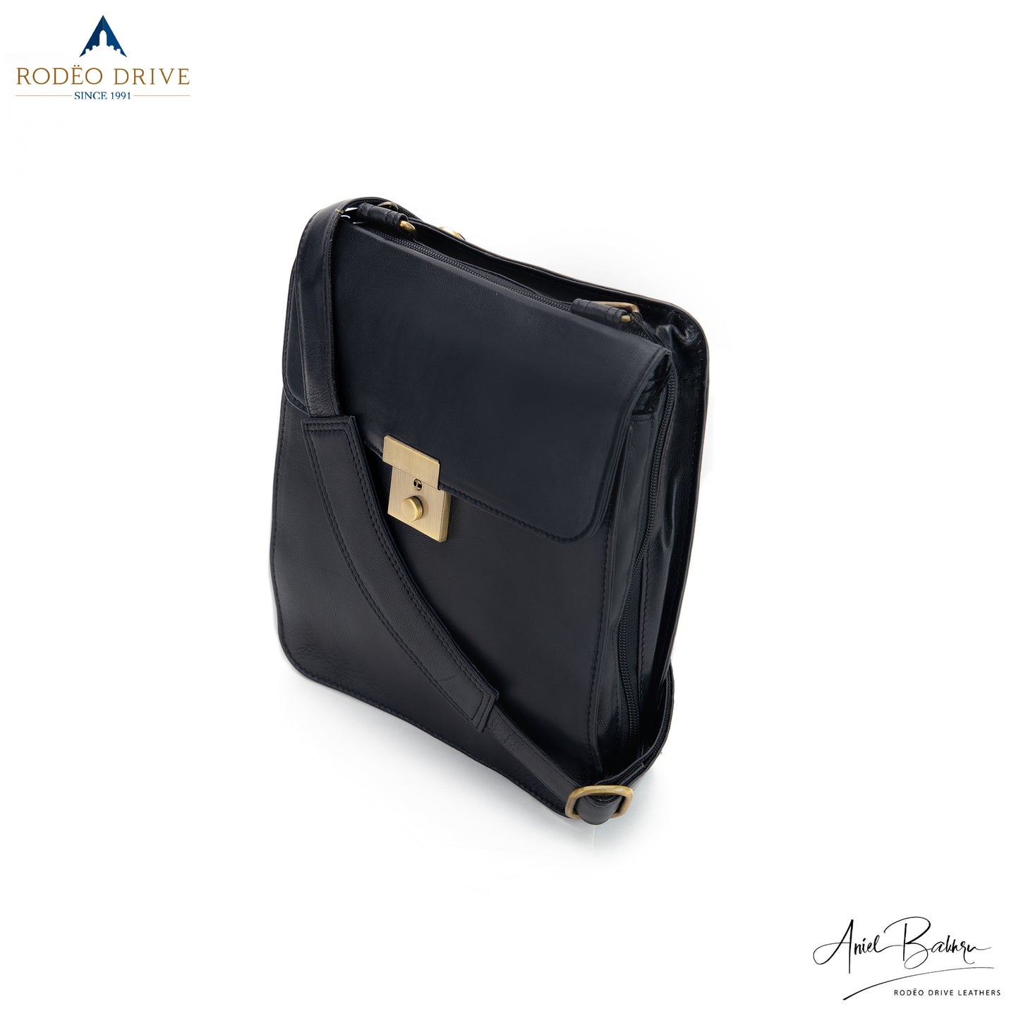 side view of black collapsible purse merce tote