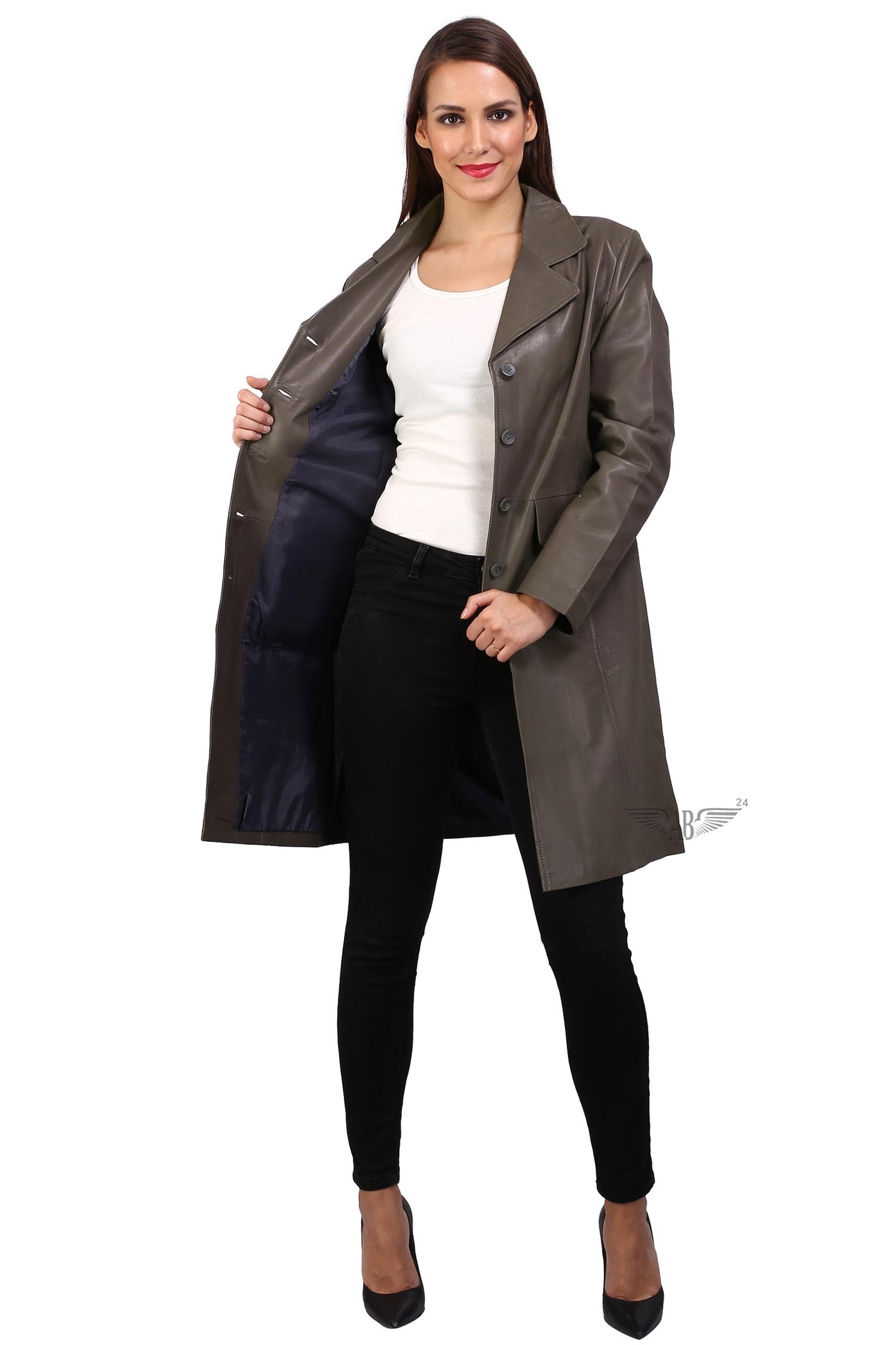 Stylish display of DUSSELDORF CAR COAT