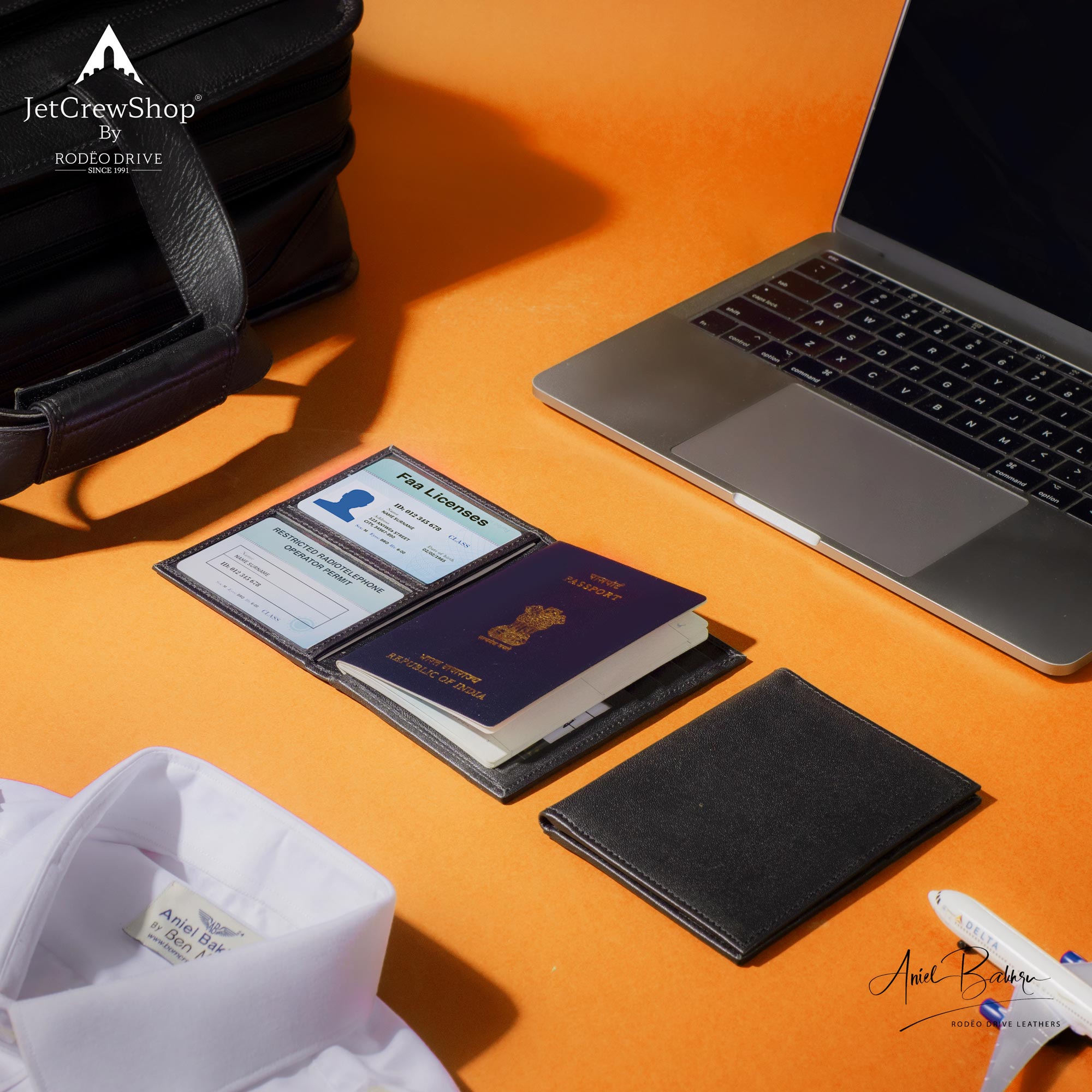 AIRTAG JUMPSEAT WALLET