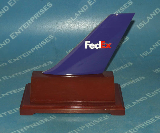 6in B-777 Desktop - Fedex - Stand With Size