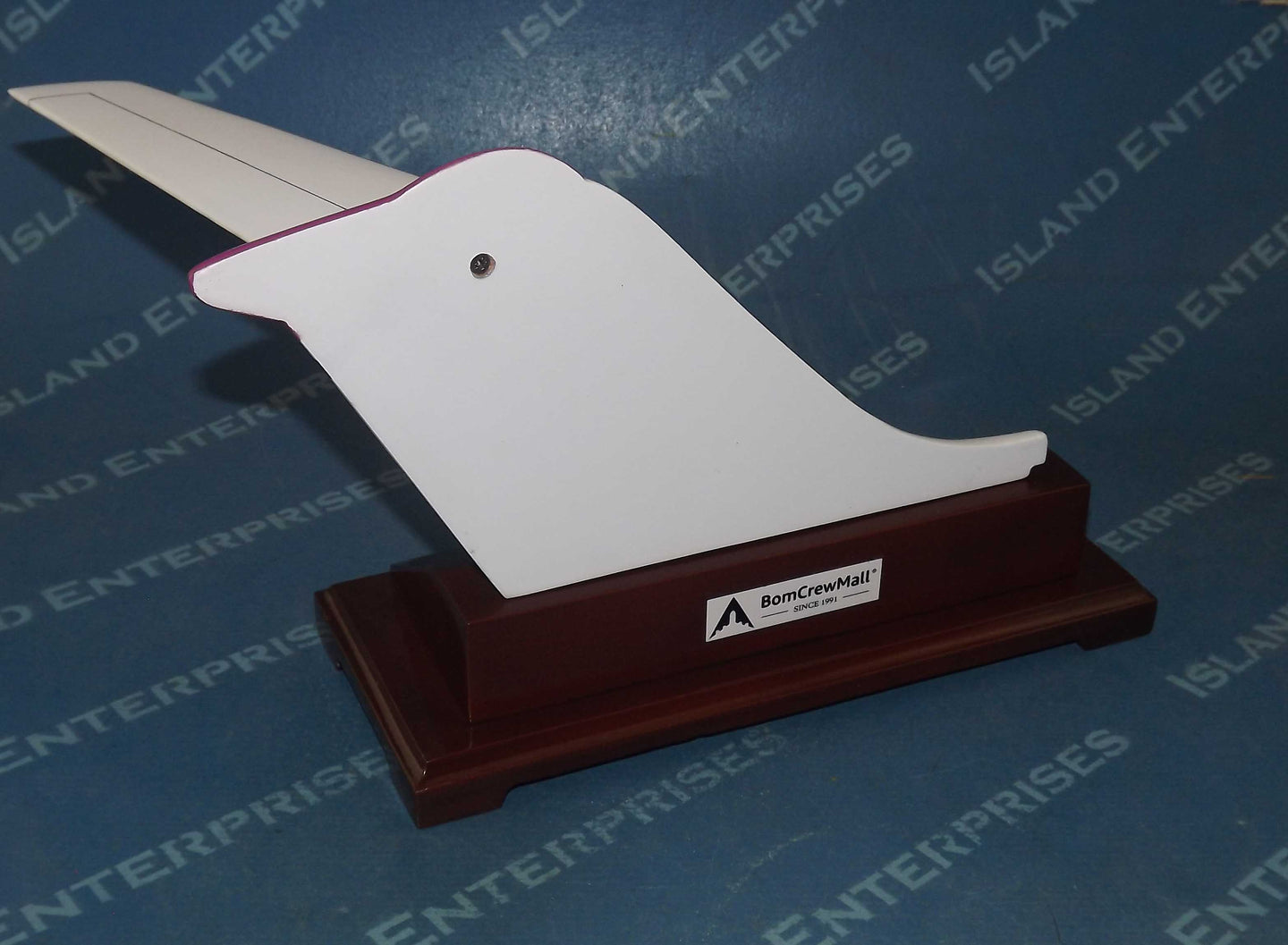 6in Global 6000 Desktop - Stand With Size