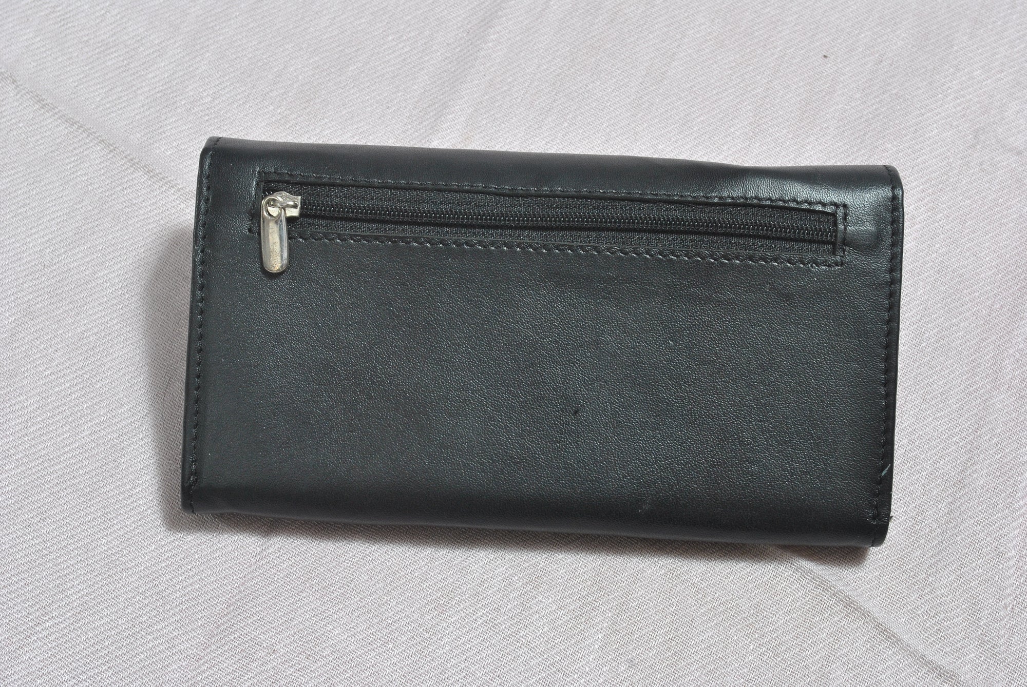 CLASSIC LADIES LEATHER WALLET