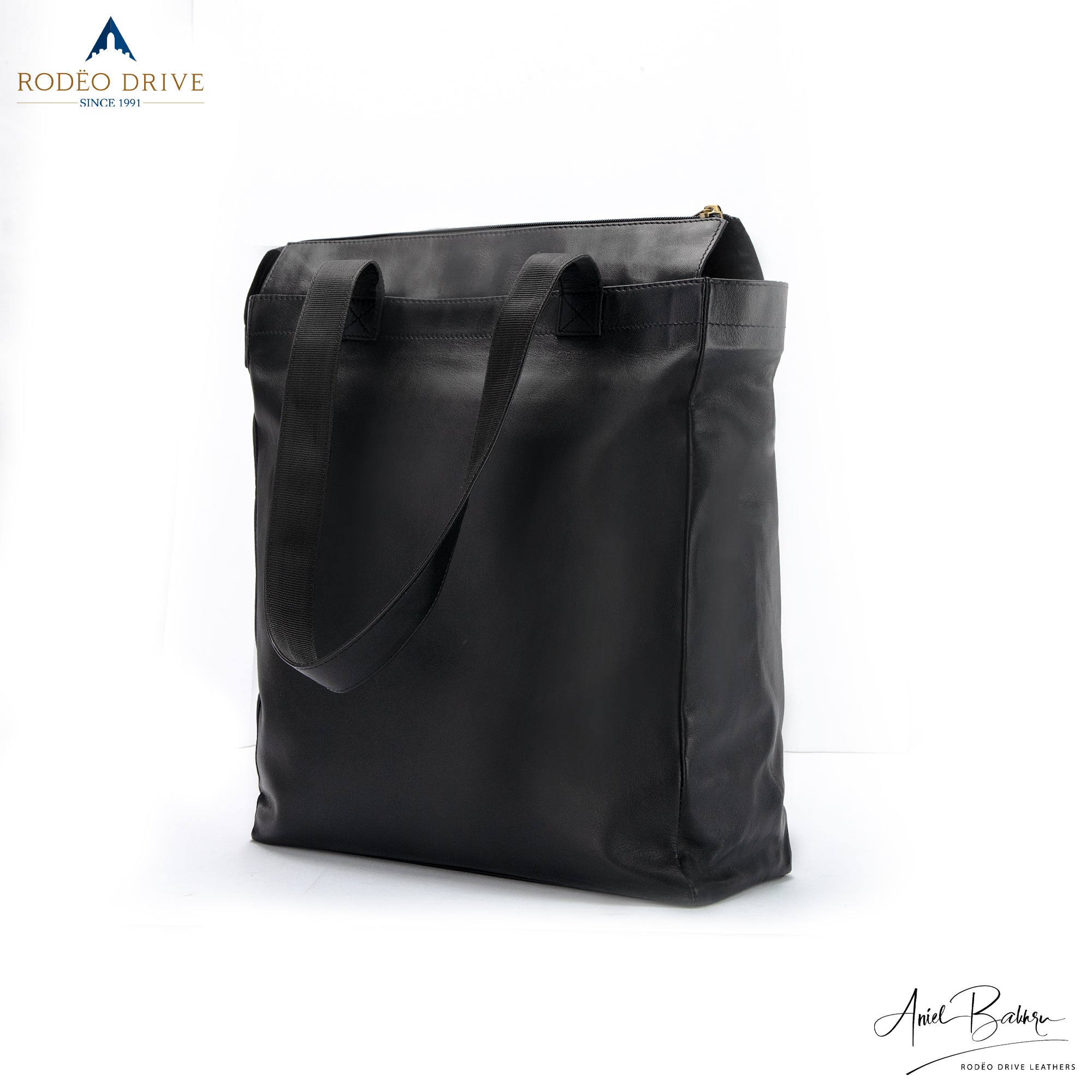 Image depicts Black Lamp chan bag