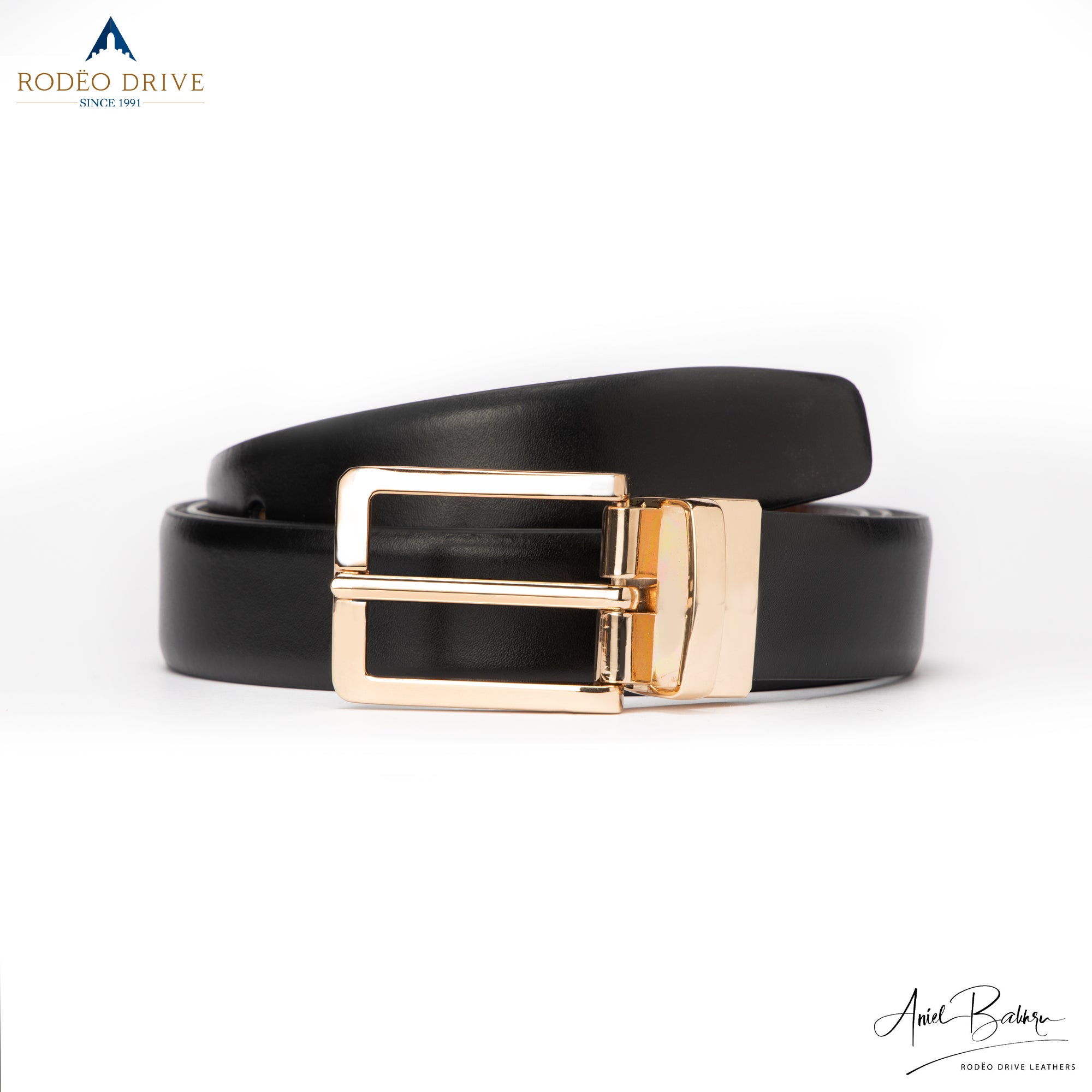 Front image of BRASS COLOR BUCKLE BELT.  Brass buckle is visiblr