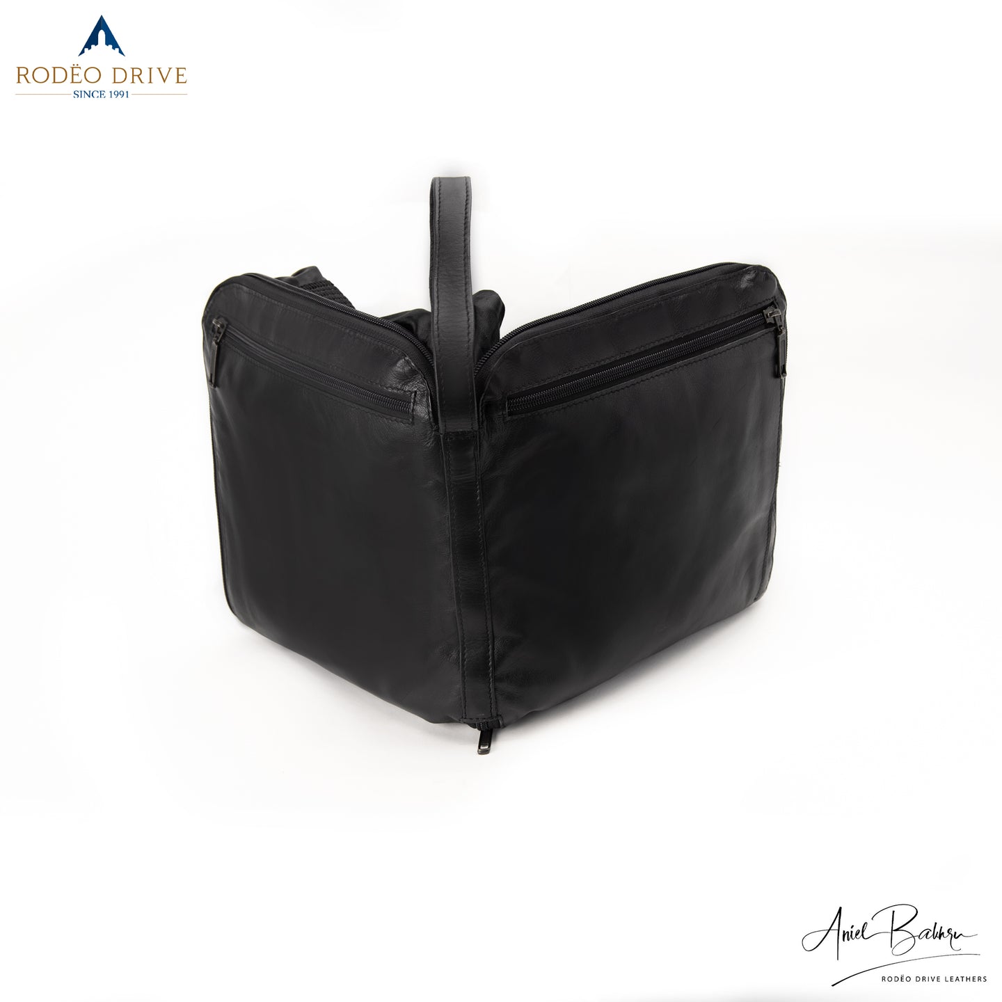 Bottom view of COLLAPSIBLE BACKUP CHECKIN BAG